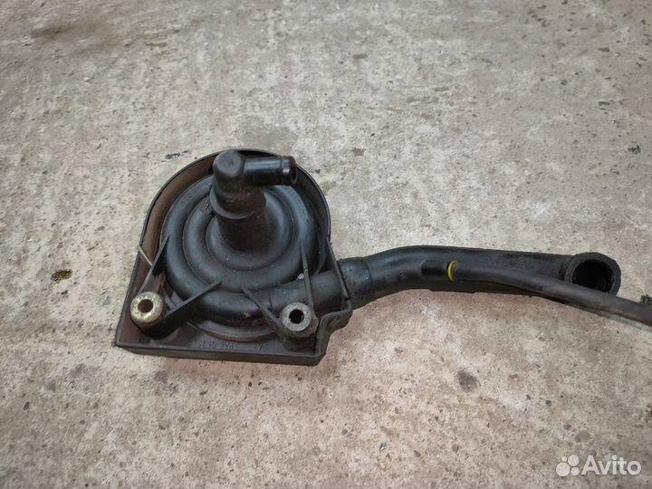 Сепаратор маслоотделитель Mercedes-Benz W202