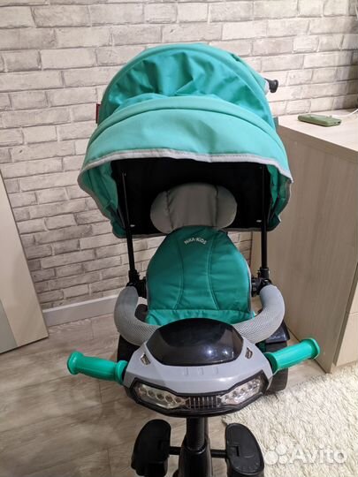 Трехколесный велосипед