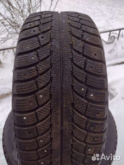 Gislaved Nord Frost 5 205/55 R16