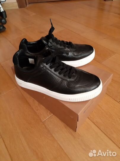 Кроссовки для мальчика 37 размер