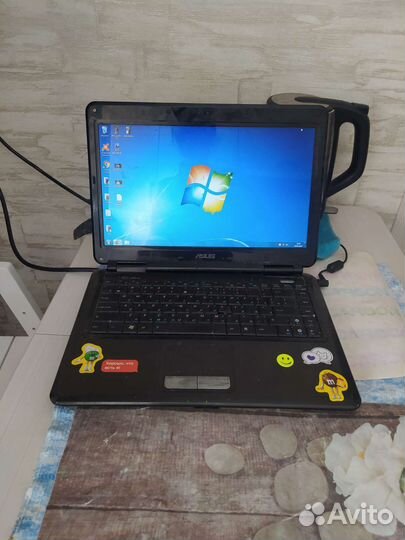 Ноутбук asus