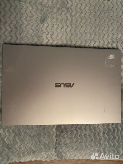 Ноутбук asus