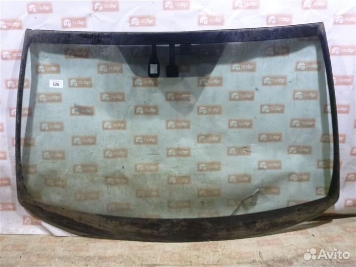 Стекло переднее Toyota Rav4 ACA30 1azfe 2006