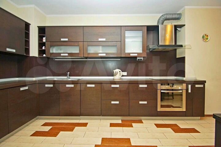 3-к. квартира, 107,2 м², 3/16 эт.