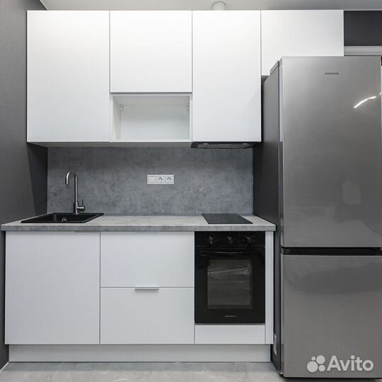 Современный кухонный гарнитур