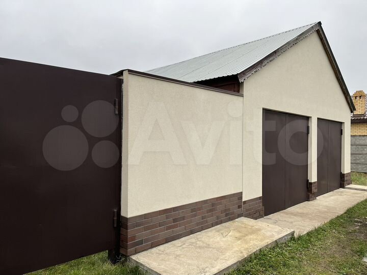 Дом 170 м² на участке 33 сот.