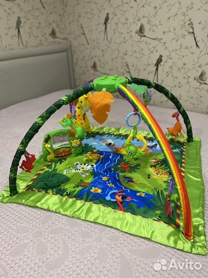 Игровой развивающий коврик