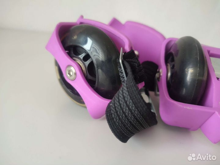 Кроссовки. Ролики для кроссовок новые