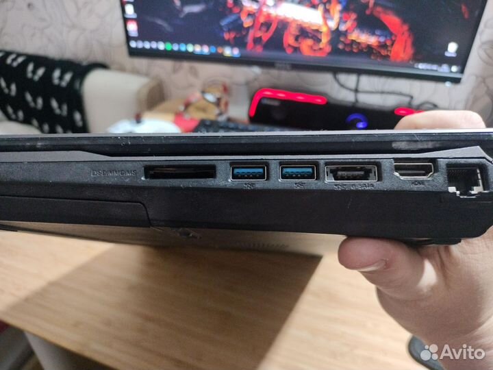 Ноутбук DNS W350 STQ GTX765m, i7 4700MQ, 24 Gb озу