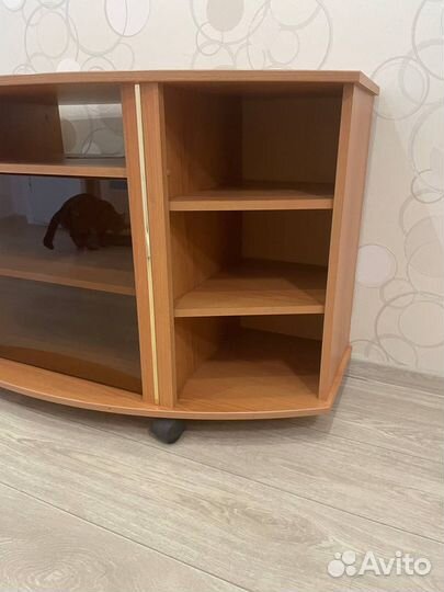 Тумба под телевизор