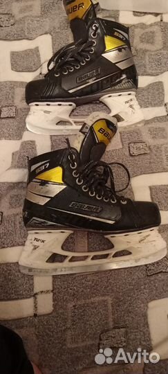 Хоккейные коньки bauer 38-39 размер
