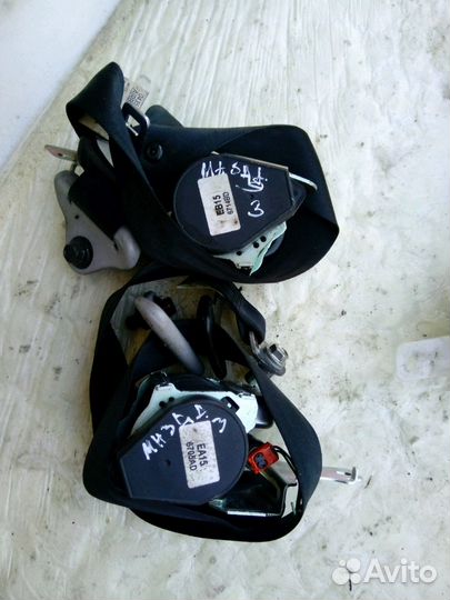 Передние ремни безопасности Mazda 3 BK 03-08 г.в