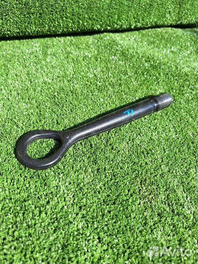 Буксировочная петля Toyota Corolla, XI (E160, E