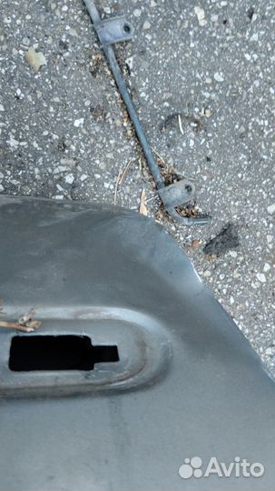 Дверь передняя левая Renault laguna 1