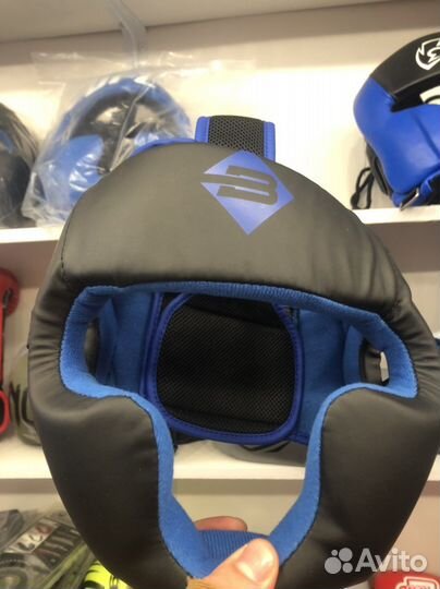Боксерский шлем