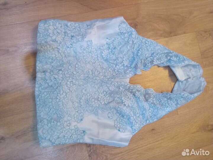 Вечернее бальное платье