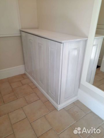 Тумбочка для обуви из массива дуба