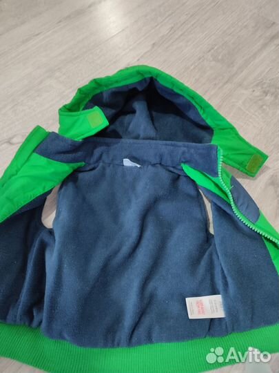 Утепленный жилет для малыша 6 m