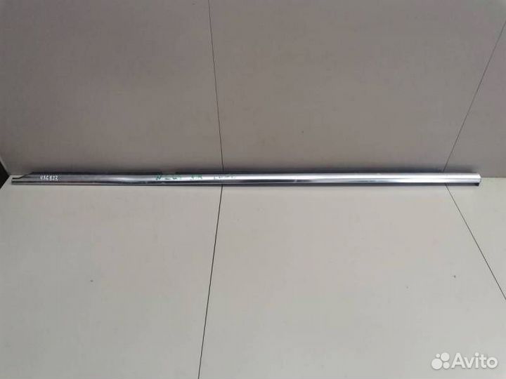 Накладка стекла заднего правого Mercedes-Benz S-Cl