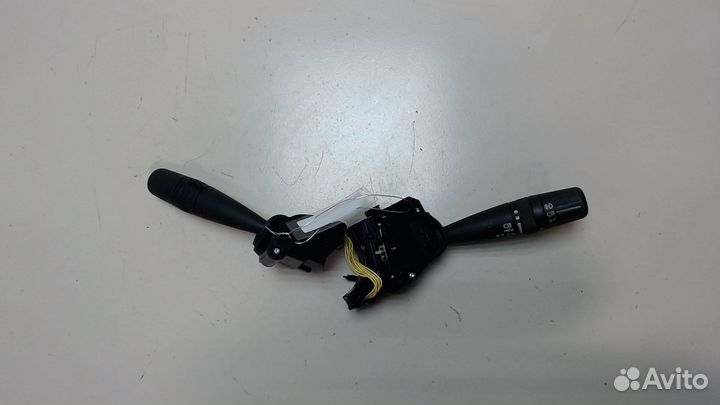 Переключатель поворотов и дворников Jeep Patriot