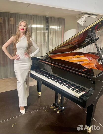 Пианист на мероприятие