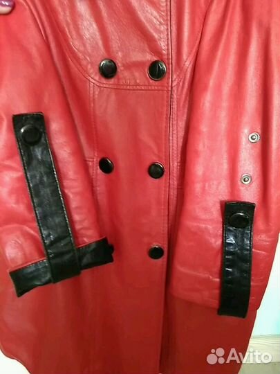 Эксклюзивный плащ для девочки