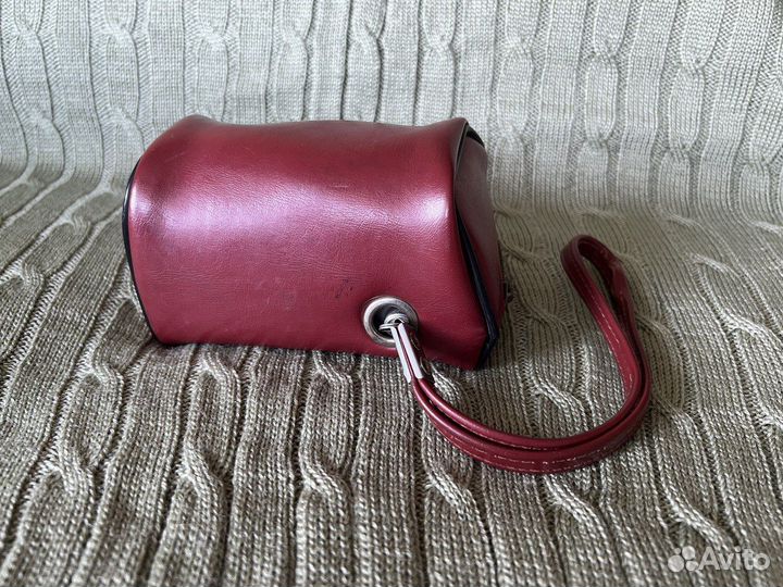 Пленочный фотоаппарат 