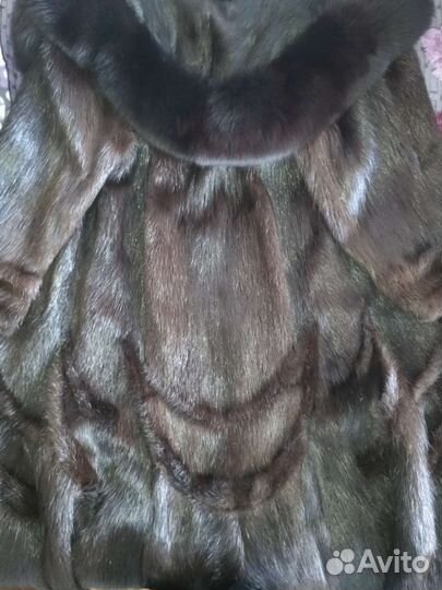 Шуба из нутрии с капюшоном