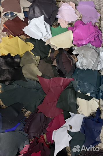 Лоскут натуральной кожи цветной, обрезки крс