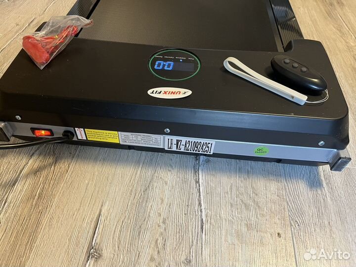 Беговая дорожка unixfit r-200