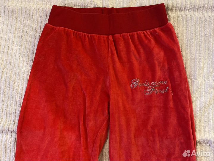 Спортивный костюм женский