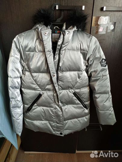 Куртка для девочки 146