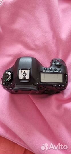 Зеркальный фотоаппарат canon 5d mark III
