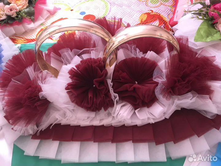 Украшения на свадебный автомобиль