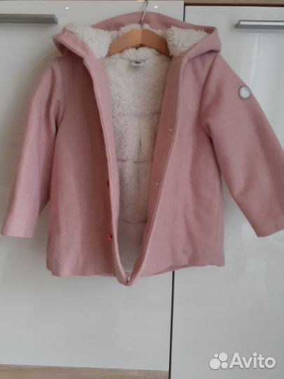 Пальто на девочку 95.petit bateru,комбинезоны