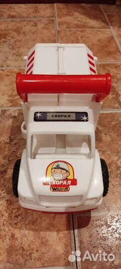 Машинка детская 