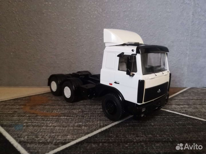 Модель маз6422 SSM