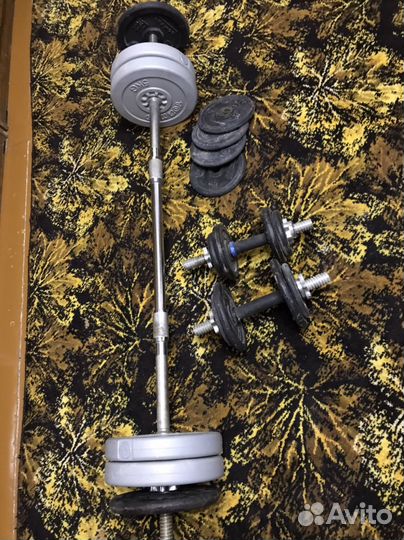 Штанга, 20 кг, гантели по 6 кг и 4 блина по 2 кг