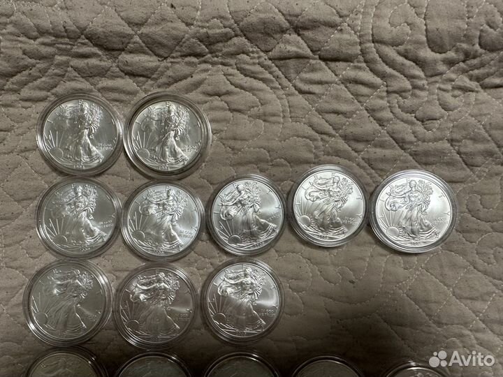 Монеты шагающая свобода лот 19шт