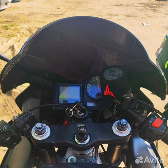 Honda cbr 929 fireblade