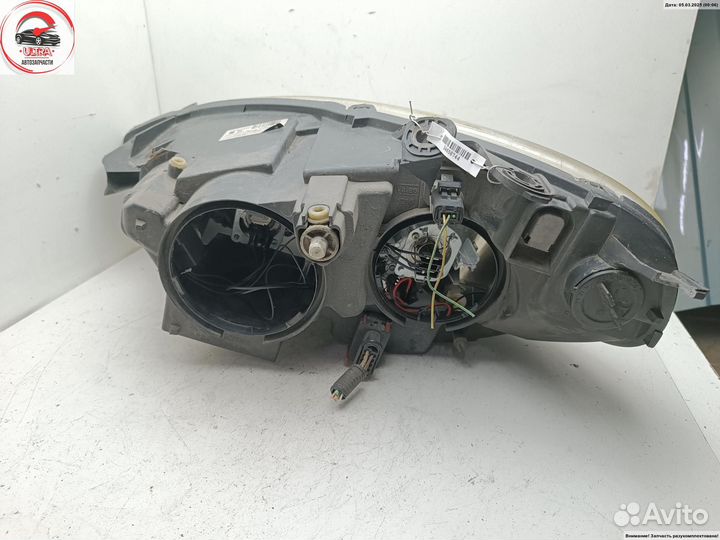 Фара правая б/у Peugeot 807 1494309080