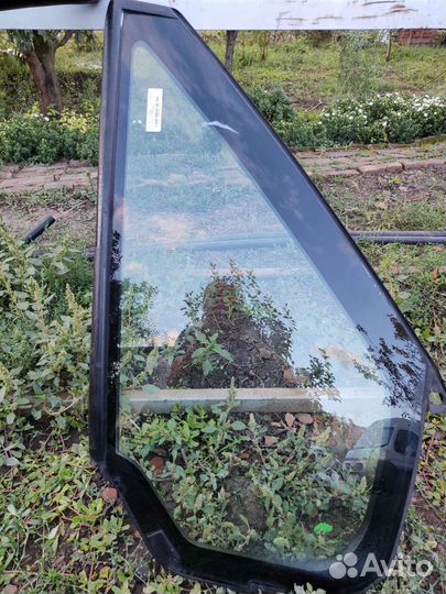 Форточка ford transit правая с 2000 по 2013 год