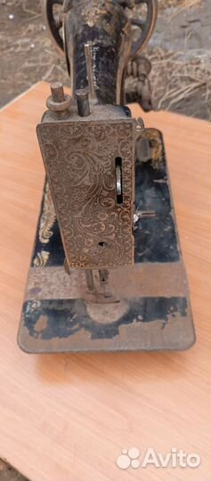 Швейная машинка зингер антикварная