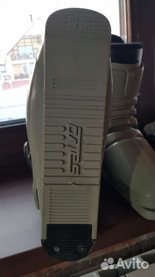 Горнолыжные ботинки