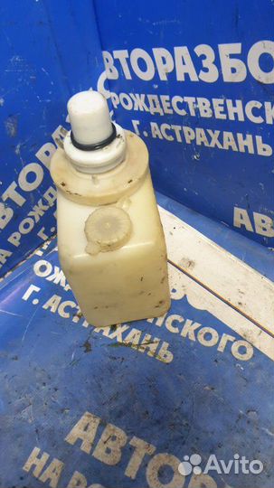 Бачок омывателя. ЗИЛ 130 грузовой АВТОМОБИЛЬ 6.0L