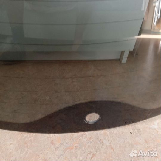 Стекло двери багажника,5 двери Nissan leaf