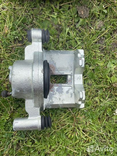 Тормозной суппорт