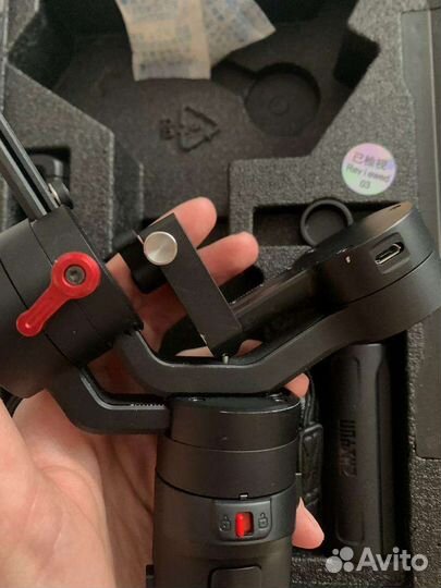 Стабилизатор Zhiyun Crane M2