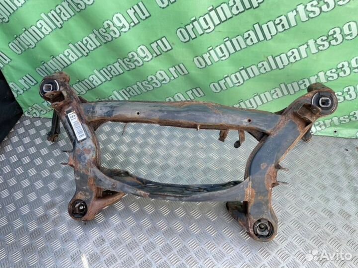 Подрамник задний Mercedes-Benz C-Class W202