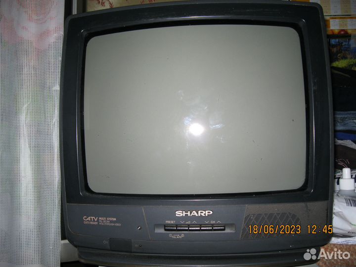 Телевизор Sharp 14H-SC